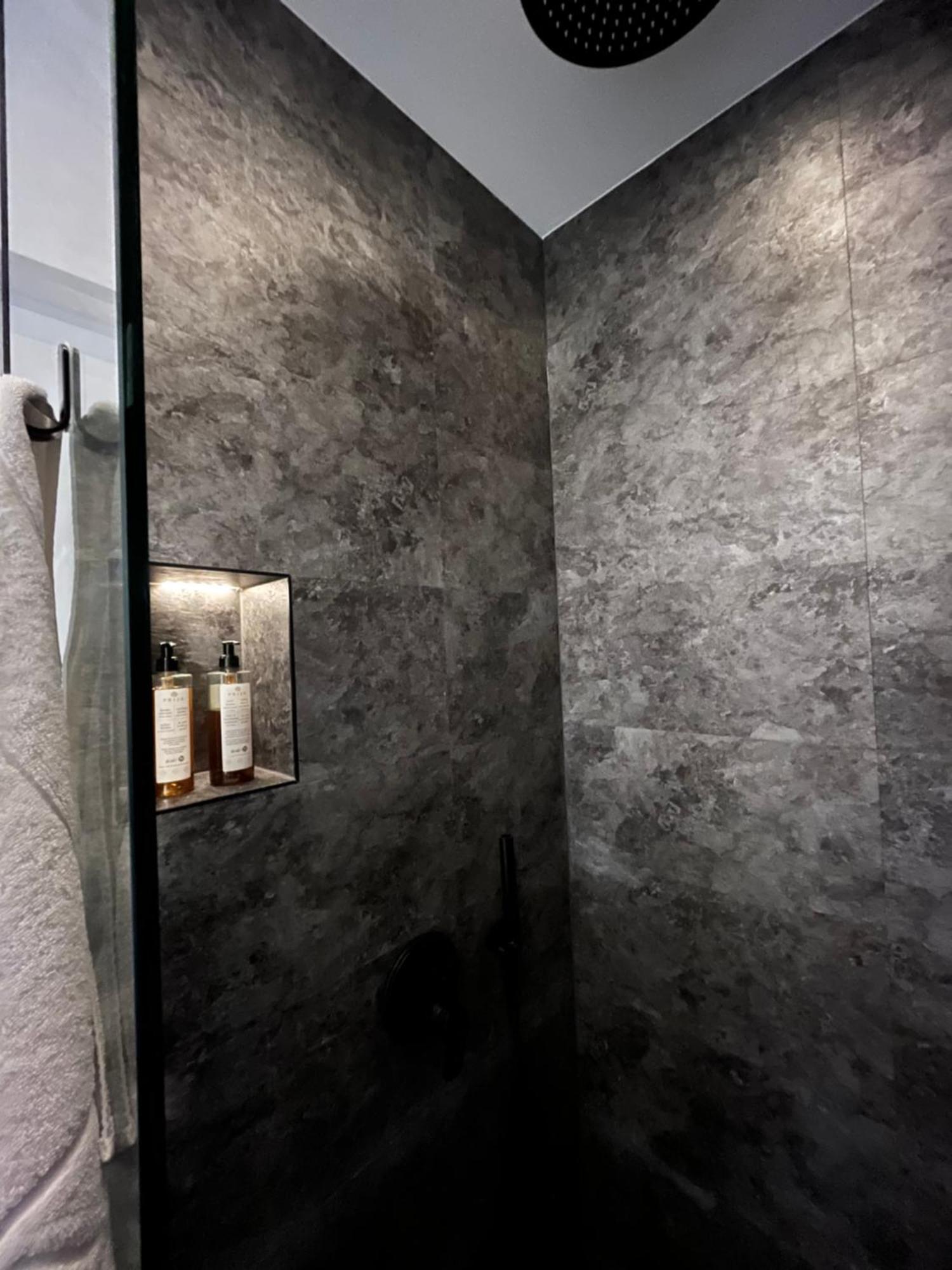 Beyond Staying Apartments Passau Bagian luar foto